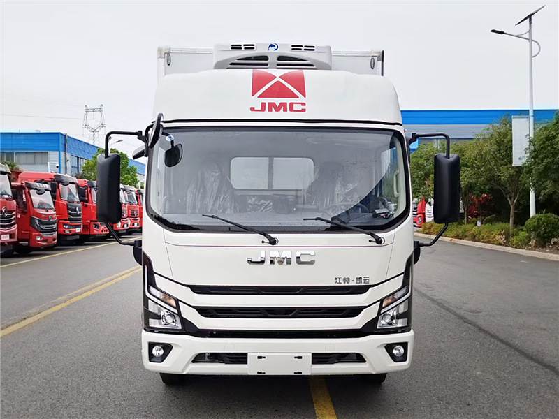 江鈴順達(dá)國六4.2米冷藏車
