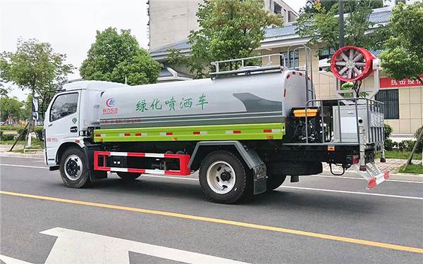 國六新款東風(fēng)福瑞卡F7霧炮車