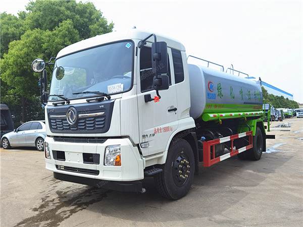 東風(fēng)天錦霧炮灑水車(chē)