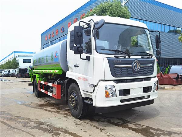 東風(fēng)天錦霧炮灑水車(chē)