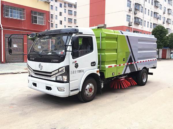 為什么要買掃路車？程力掃路車有什么優勢？