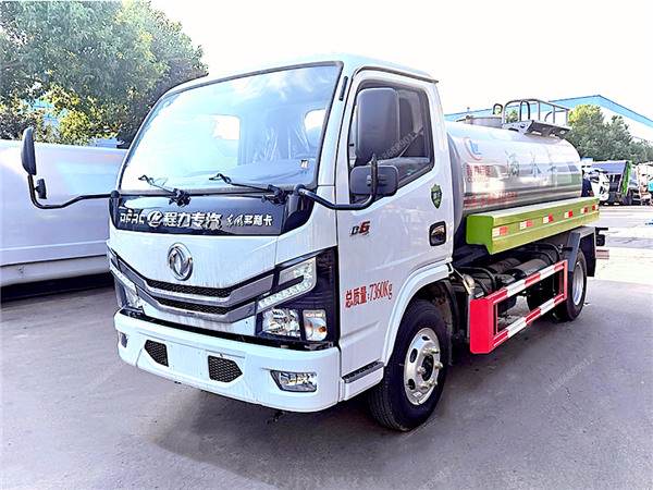 為什么灑水車從來不換歌？程力灑水車不是不換是不能換？