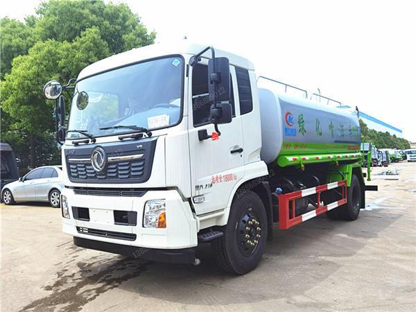 東風天錦灑水霧炮車