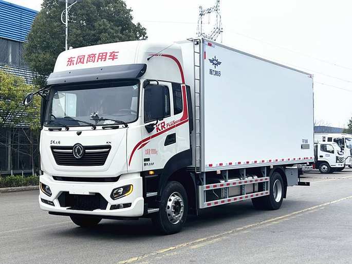 東風(fēng)天錦PULS智能版冷藏車